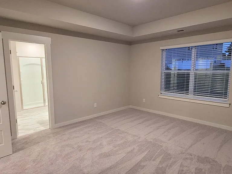 1706 Manuka Ln — Photo 32