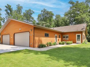 302 Birch St S, Hackensack, MN 56452