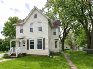 1315 W 14th St, Davenport, IA