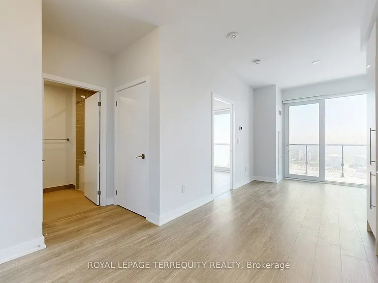 430 Square One Dr #4502 — Photo 7