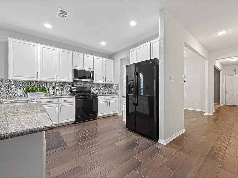 11343 Rossum Creek Dr — Photo 7