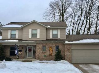 2917 Sherman St, Eau Claire, WI 54701