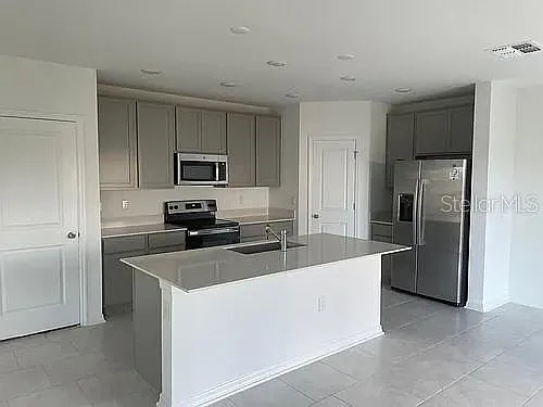 642 Bell Prairie Cir — Photo 5