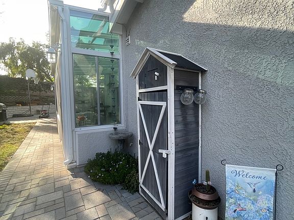 4th image of 11828 Briarwood Ct
