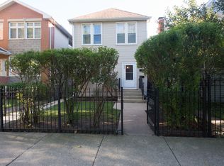 4825 W Hutchinson St #2, Chicago, IL 60641