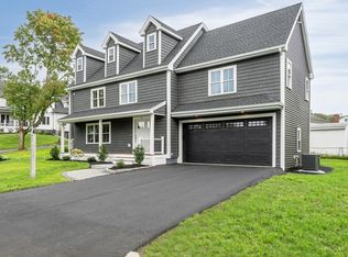 43 Old Middlesex Path, Arlington, MA 02474