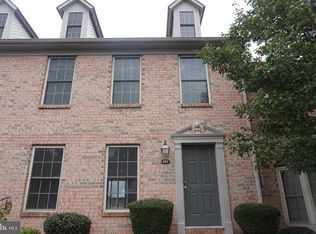 221 Saddle Ridge Dr, Harrisburg, PA 17110