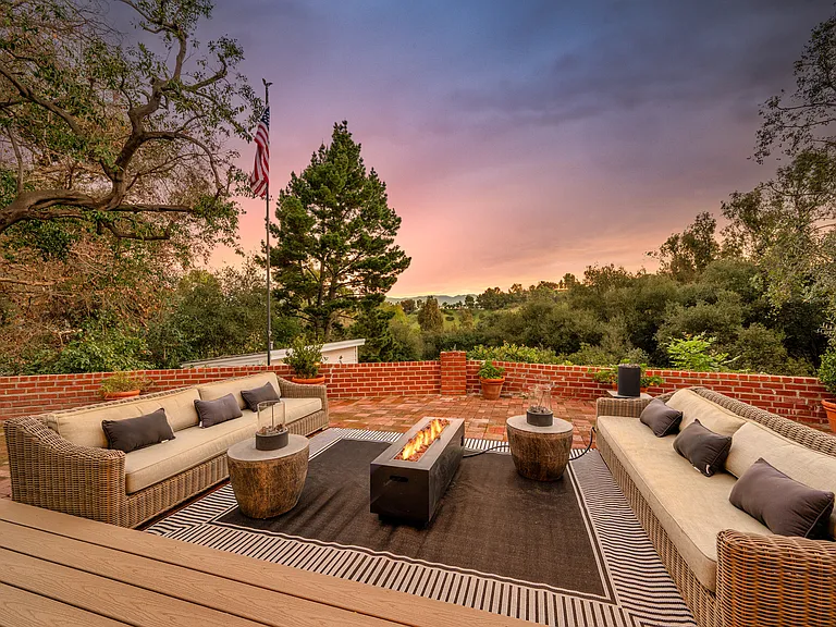 3100 Coldwater Canyon Ave — Photo 99