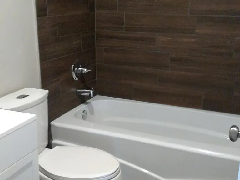 1118 9th Ave #1 — Photo 9