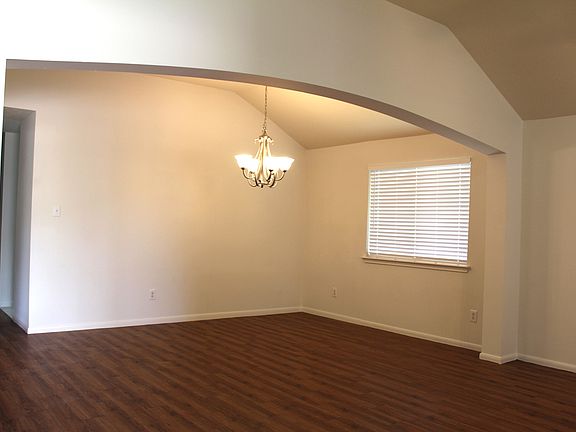 2nd image of 16014 Clayton Green Dr