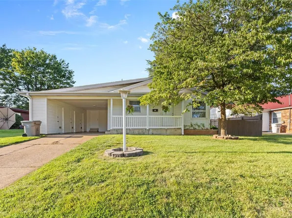 111 North St, Farmington, MO 63640