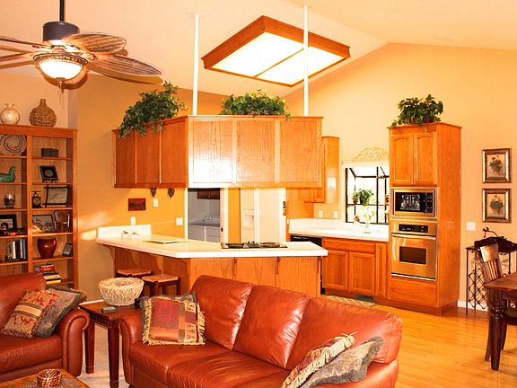 4th image of 270 Forest Meadows Dr