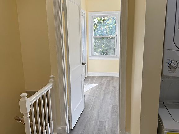 4th image of 1820 C St NE #2
