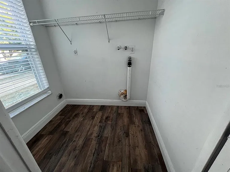 2072 Los Lomas Dr — Photo 19