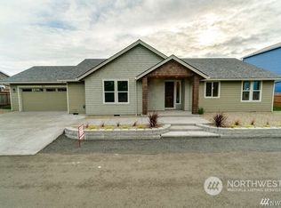 203 9th St NW, Long Beach, WA
