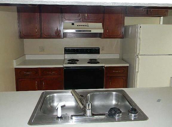 3rd image of 1966 Gina Dr #B