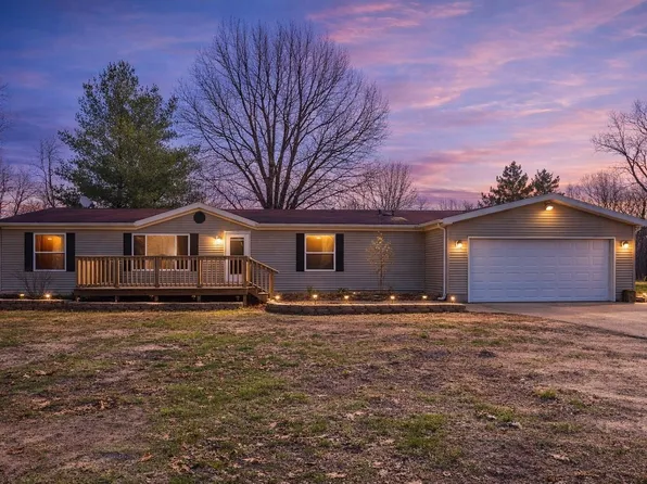 11327 N 550 E #7, Demotte, IN 46310