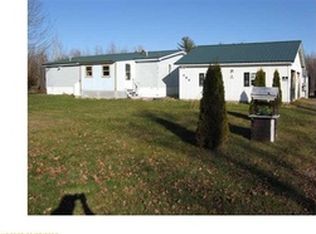 486 Troy Rd, Detroit, ME 04929