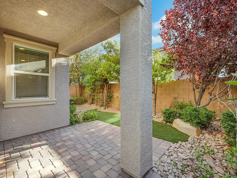 11323 Coulter Canyon St — Photo 42