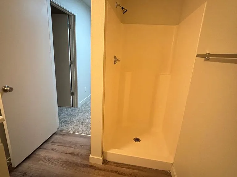 Davis Park Apartments — Photo 34