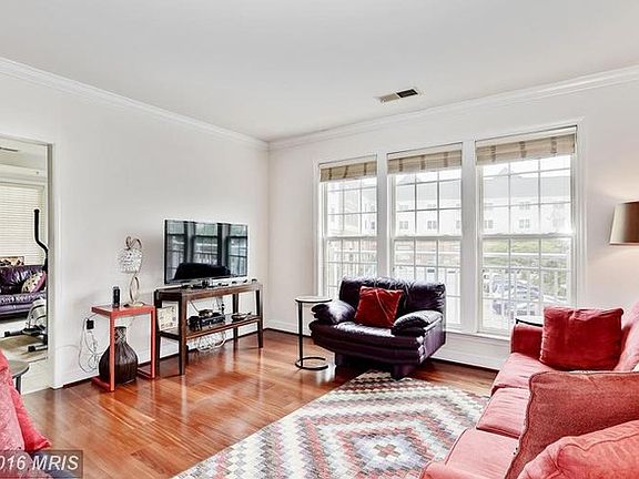 5th image of 305 Redland Blvd #14-205-R