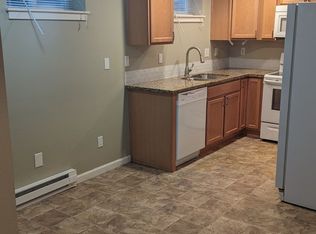 11236 NE Oregon St, Portland, OR 97220