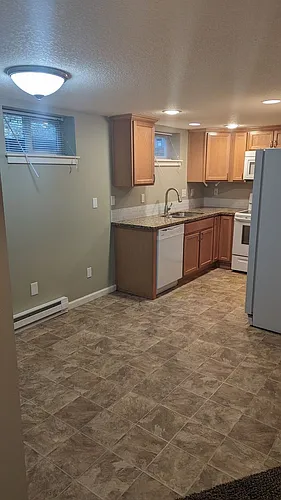 11236 NE Oregon St Photo 1