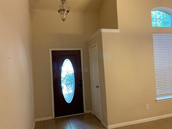 2nd image of 19919 Fairgrange Place Ln