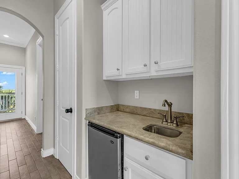 25043 Sausalito Dr — Photo 48