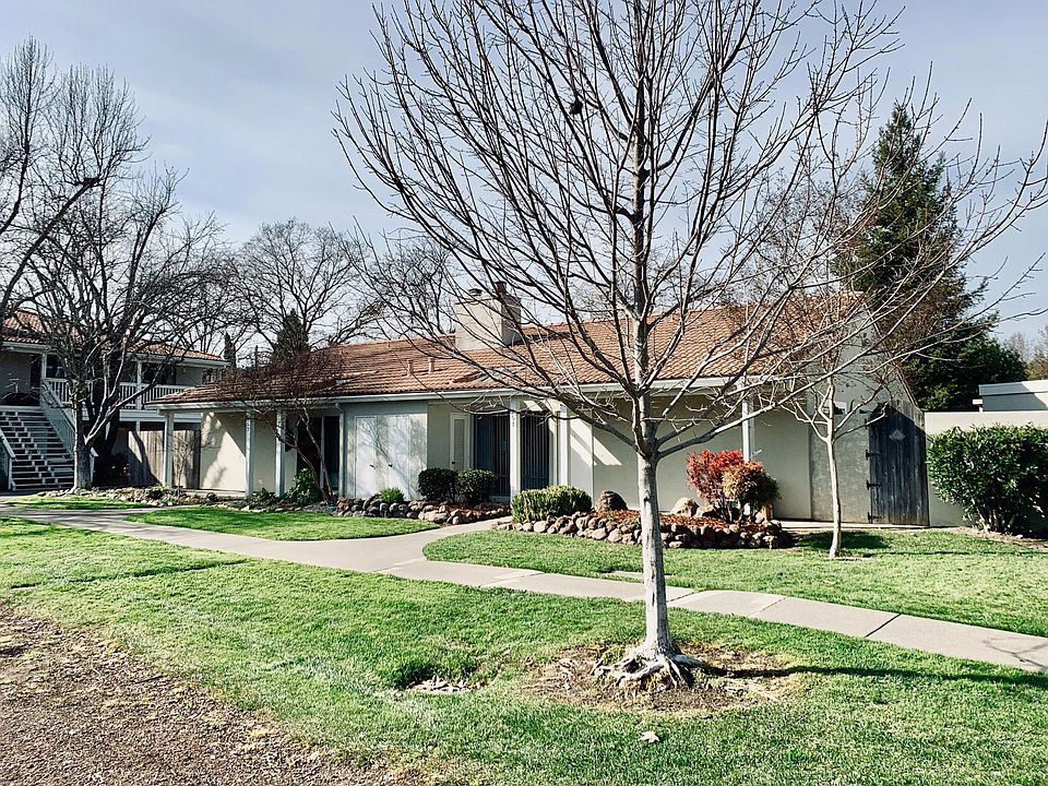 1st image of 951 Mariposa Ln