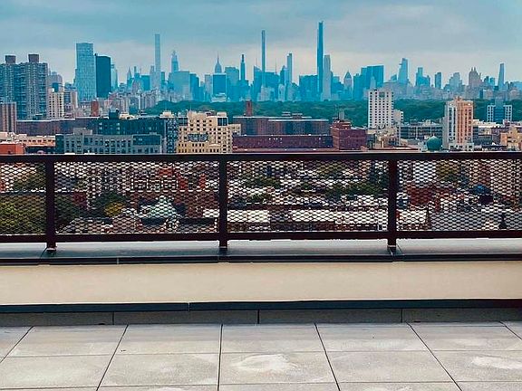 3rd image of 54 W 125th St #906