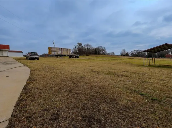 160 Highway 320 #1, Carnesville, GA 30521