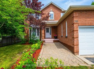 50 Livingstone St W, Barrie, ON L4N 7J2