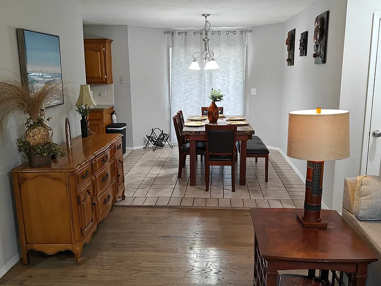 1246 Verna Ln — Photo 4