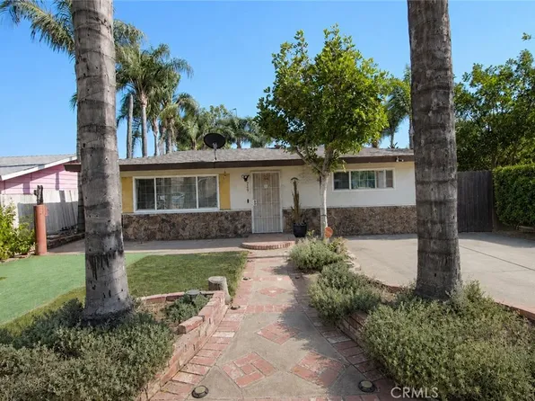 249 W 6th St, Perris, CA 92570