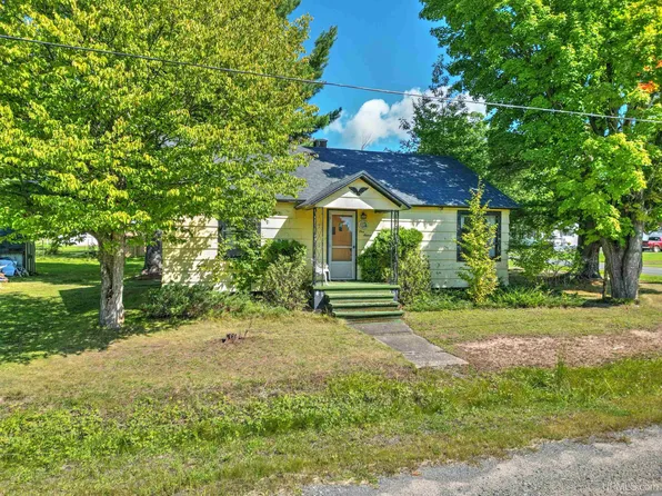 116 Ford Ave, Lanse, MI 49946