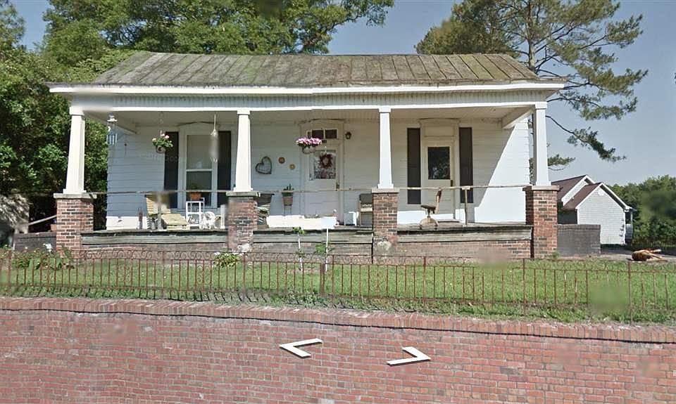 1st image of 106 Corbett St