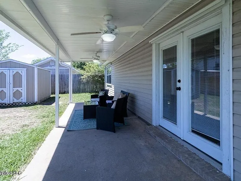 16222 Saddle Dr — Photo 26