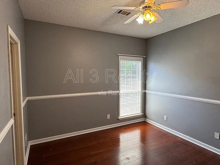 6272 Deerwood Dr — Photo 34