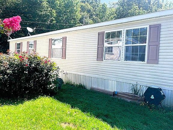 2nd image of 56 Robin Rd