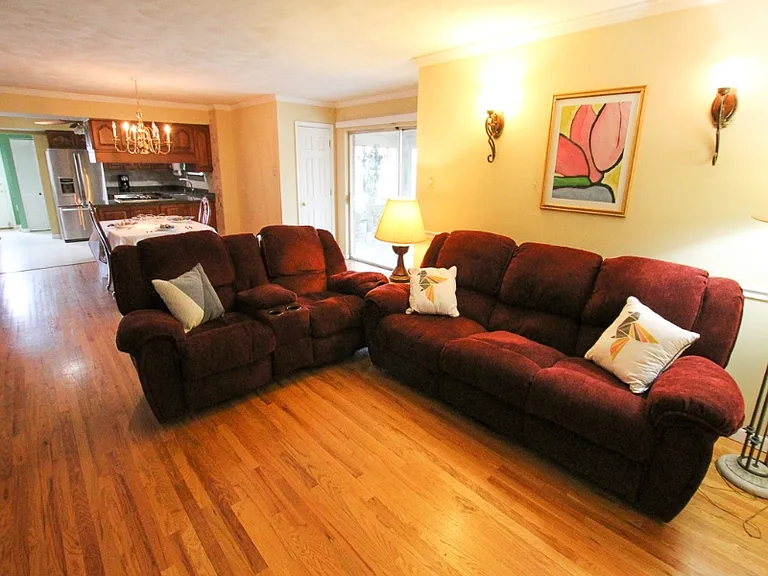 4950 Lemay Ferry Rd — Photo 4