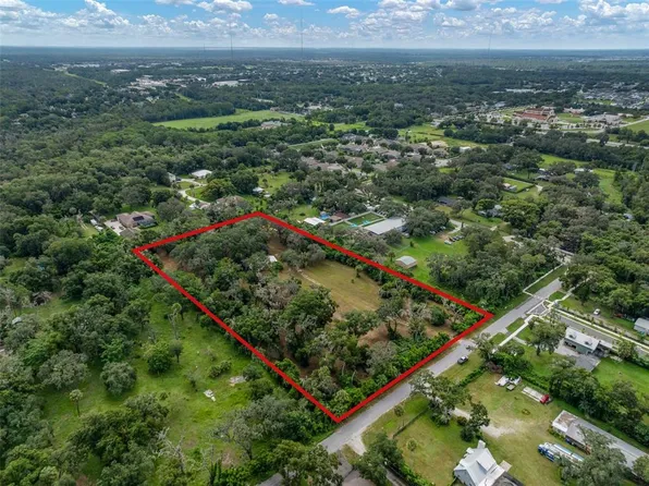 9618 Carr Rd, Riverview, FL 33569