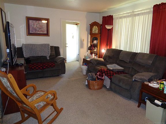 2nd image of 102 S 2nd St