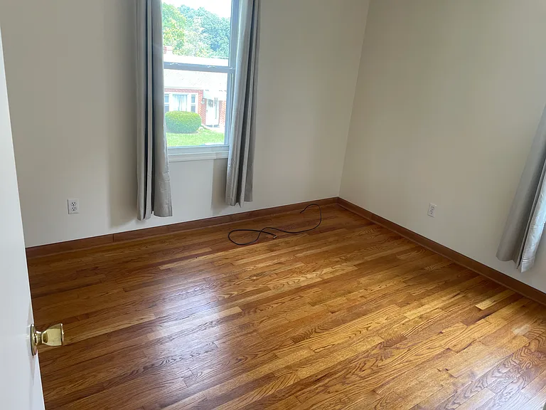 2608 Hanover St — Photo 8