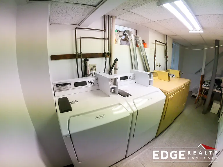 324 Faneuil St #3 — Photo 14