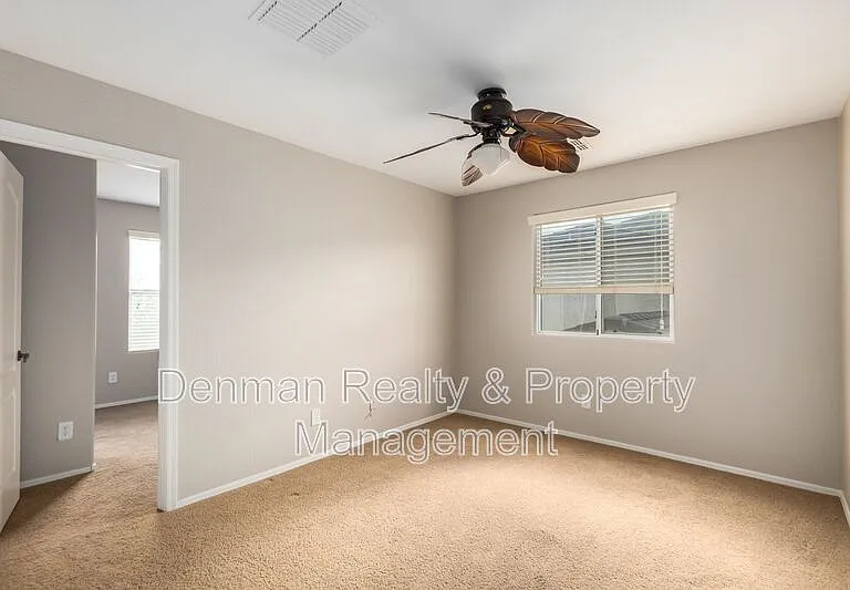 4262 E Carla Vista Dr — Photo 30