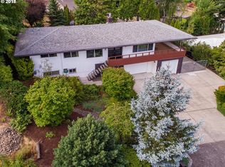9431 SE Sun Crest Dr, Happy Valley, OR 97086