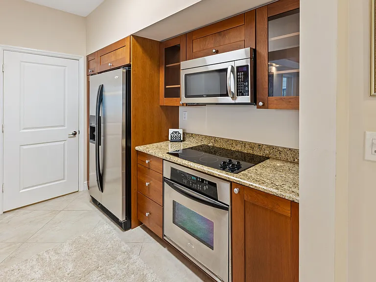 275 NW Flagler Ave #205 — Photo 11