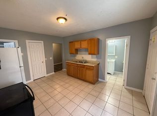 279-287 Main St #1R, Indian Orchard, MA 01151