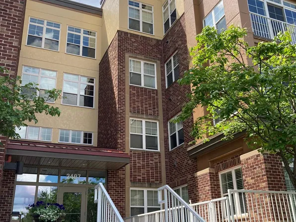 2407 39th Ave NE Unit 409, Saint Anthony, MN 55421